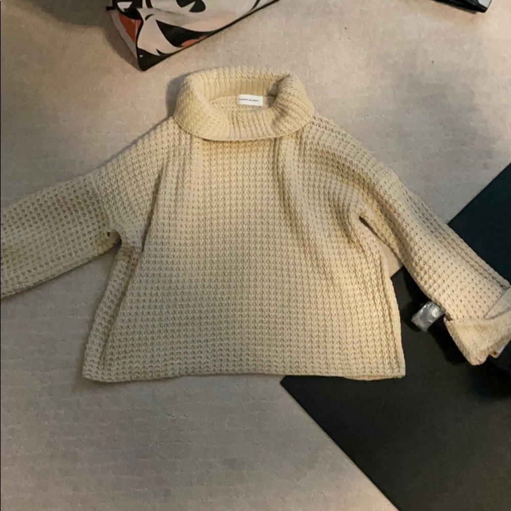 Goodnight Macaroon Cream Sweater